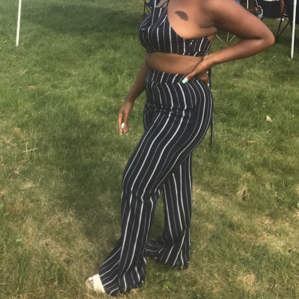 TWO PIECE SET- blue and white
